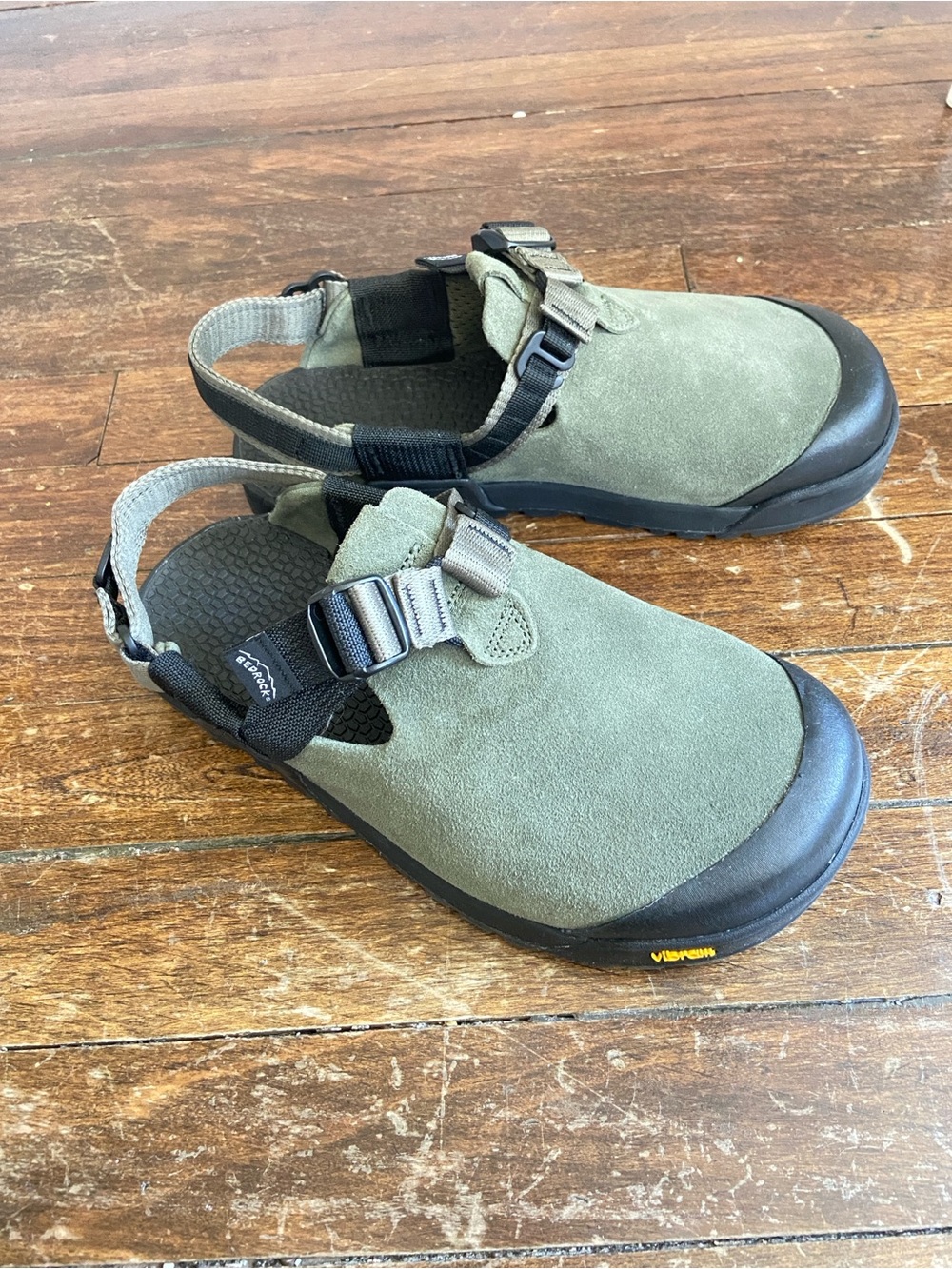 Mountain Clog -  Leather Suede  (driftwood) M7, W8 - Picture 5 of 7